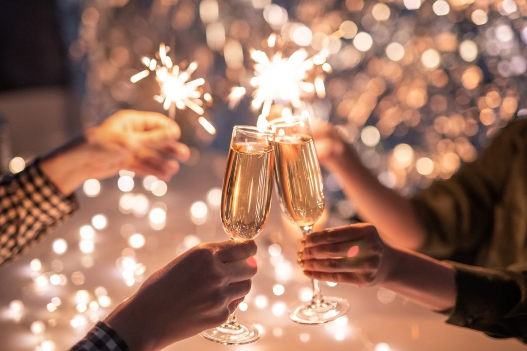 O grupo Dom Pedro Hotels & Golf Colletion preparou um programa de final do ano que inclui festa de Réveillon e acommodação com refeição nos hotéis de Lisboa, Madeira e Vilamoura