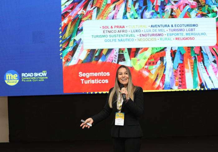 Roadshow M&E: capacitações atualizam agentes sobre destinos nacionais 2 Alessandra Veiga, da Setur-BA. (Foto: Eric Ribeiro/ M&E)