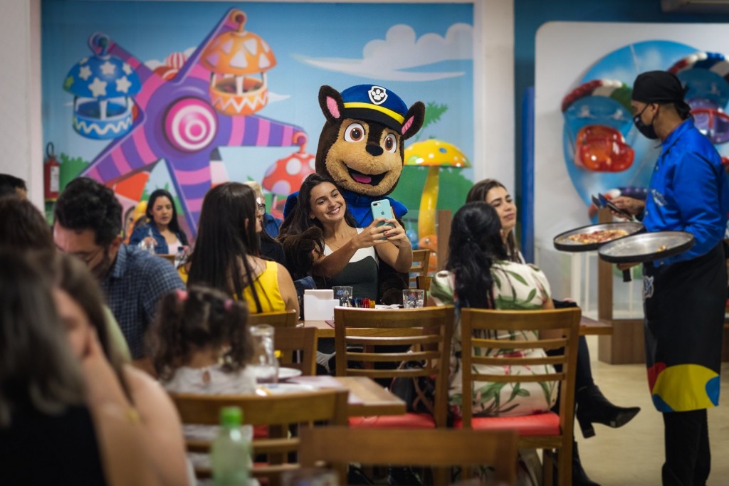 Gramado ganha pizzaria temática com atrações para crianças 2 DSC00824