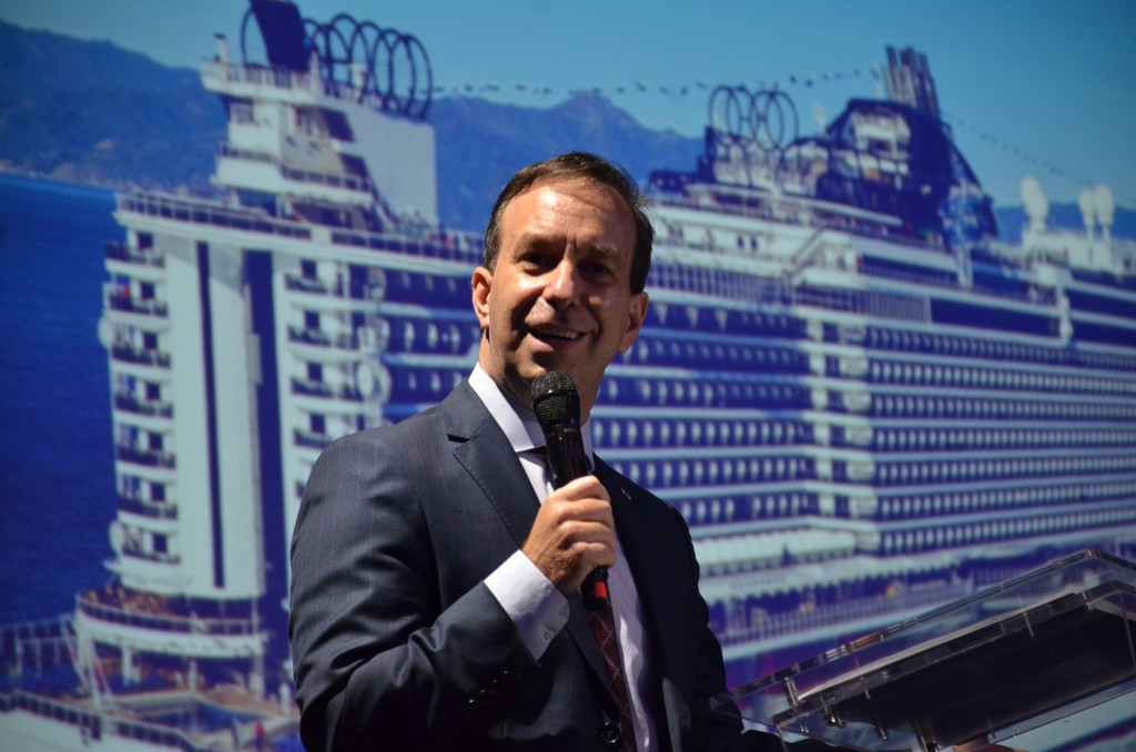MSC Seaside recebe 250 agentes em sua viagem inaugural no Brasil; fotos Adrian Ursilli, Diretor Geral da MSC no Brasil.