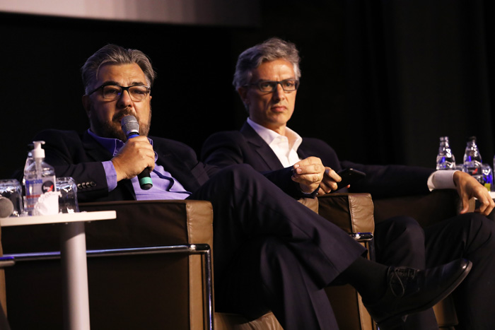 "No mundo real e legislativo, o agente de viagem não é reconhecido", afirma Magda 2 Roberto Nedelciu, da Braztoa, e Marco Ferraz, da Clia Brasil.