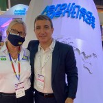 Rosa Masgrau, do M&E, com Fabian Lombardo, da Aerolíneas Argentinas