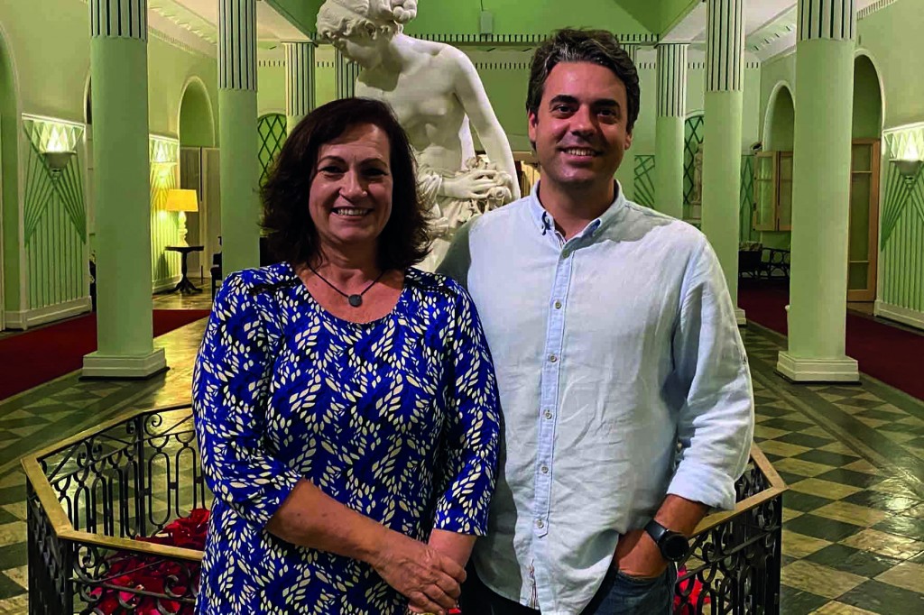 Poços CVB tem nova Diretoria Executiva e Conselho Fiscal; confira chapa 1 Siomara Bonafé Costa segue como presidente da associação, enquanto a vice-presidência será ocupada por Renato Agostini Neto.