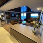 Sala de estar da suíte do Yatch Club Sala de estar da suíte do Yatch Club