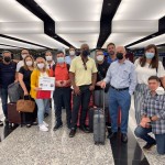 Grupo do famtour chegou no Aeroporto Internacional Ministro Pistarini, na Argentina, na tarde de sábado (11)