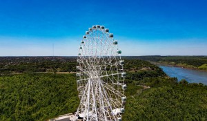 Gramado Parks inaugura roda-gigante em Foz do Iguaçu