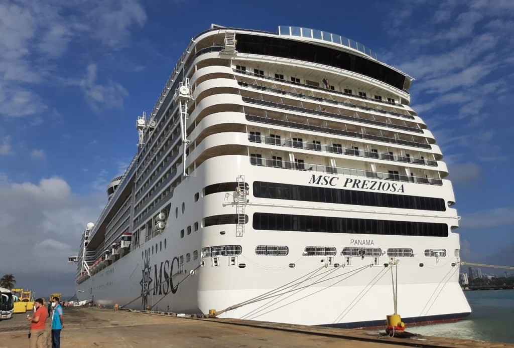 Maceió recebe MSC Preziosa e seus 3 mil passageiros msc preziosa cruzeiro porto maceió ascom sedetur