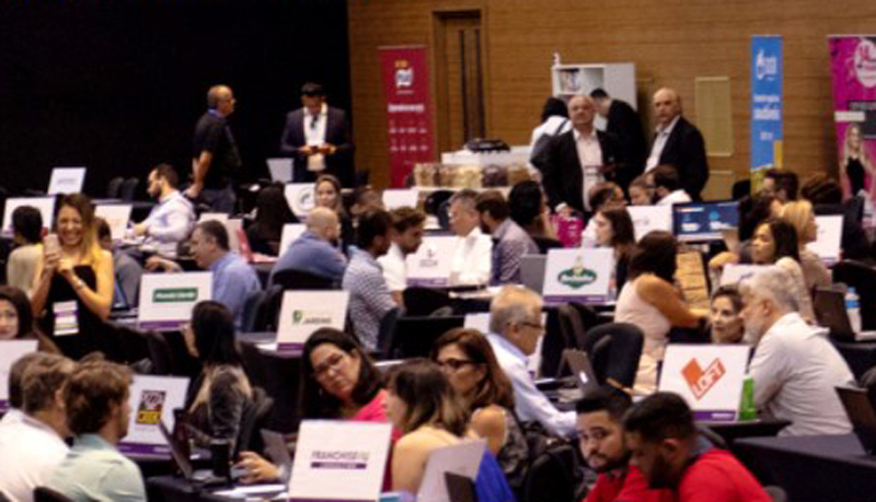 Hotel Pullman Vila Olímpia sedia o primeiro Franchise4U de 2022 1 Feira facilita o contato entre as marcas e potenciais investidores, em reuniões individuais de 30 minutos (Foto: Reprodução franchise4u.com.br)
