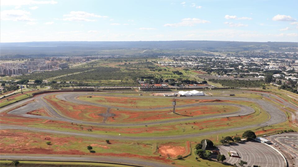 O Autódromo tem circuito com 5.475,58 metros, seis curvas para a esquerda e seis para a direita, com a maior reta chegando a 750 metros. Foto ArquivoAgência Brasília