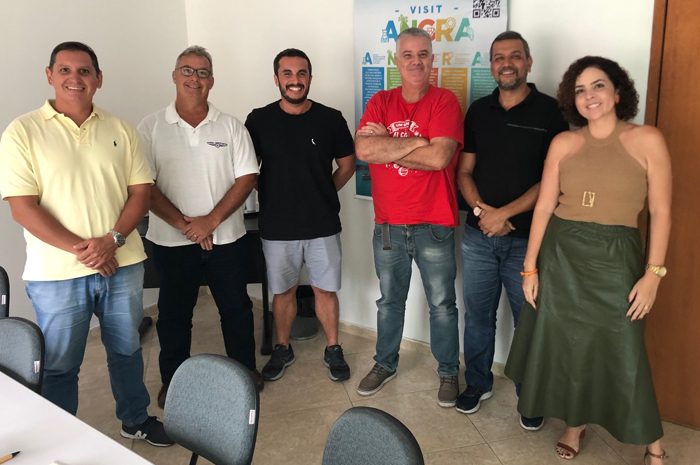 Angra CVB apresenta nova diretoria; veja chapa 1 Reuniao_Diretoria (2)