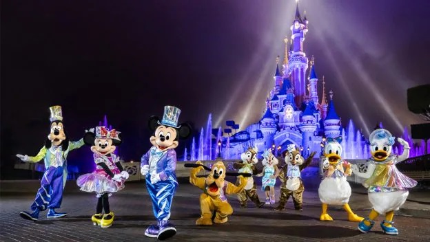 Novos shows, atrações e surpresas marcam os 30 anos da Disneyland Paris 1 dlpan4900924024-624x352