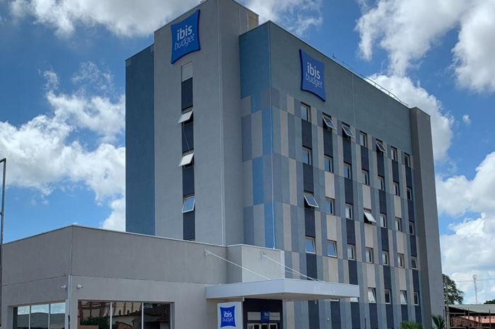 Accor anuncia a abertura do ibis budget Capão Bonito 1 Unidade, que chega na cidade berço do Rio Paranapanema, tem fácil acesso aos pontos turísticos da cidade.