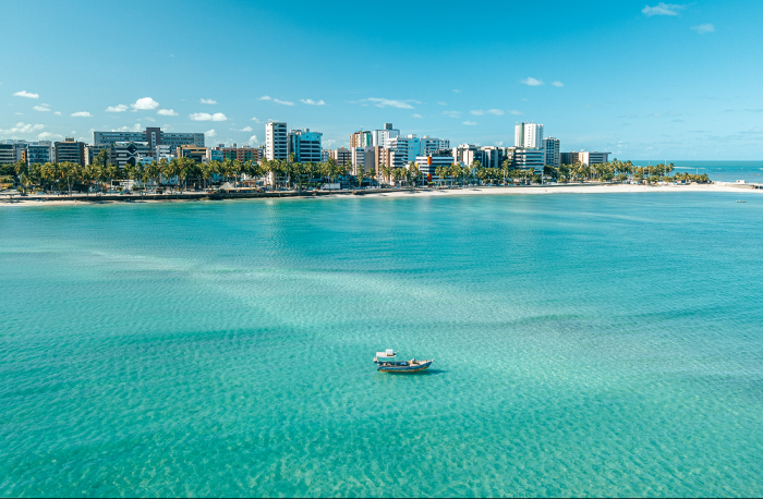 Maceió conta com várias atrações para os turistas neste começo de ano.