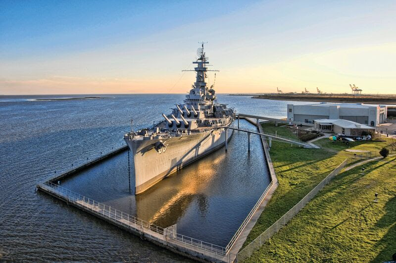 Alabama destaca atrações turísticas culturais e esportivas para famílias 2 USS Alabama (BB-60)
