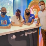 Erly de Jesus, Paola Burle e Bárbara Maciel, da Setur-RJ, com Marcos Paes, subsecretário de Esportes do RJ