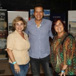 Marcos Reis, da Gaby Tour, entre Vera Regina Saponara e Cassia Regina Saponara, da Sky Sea Travel