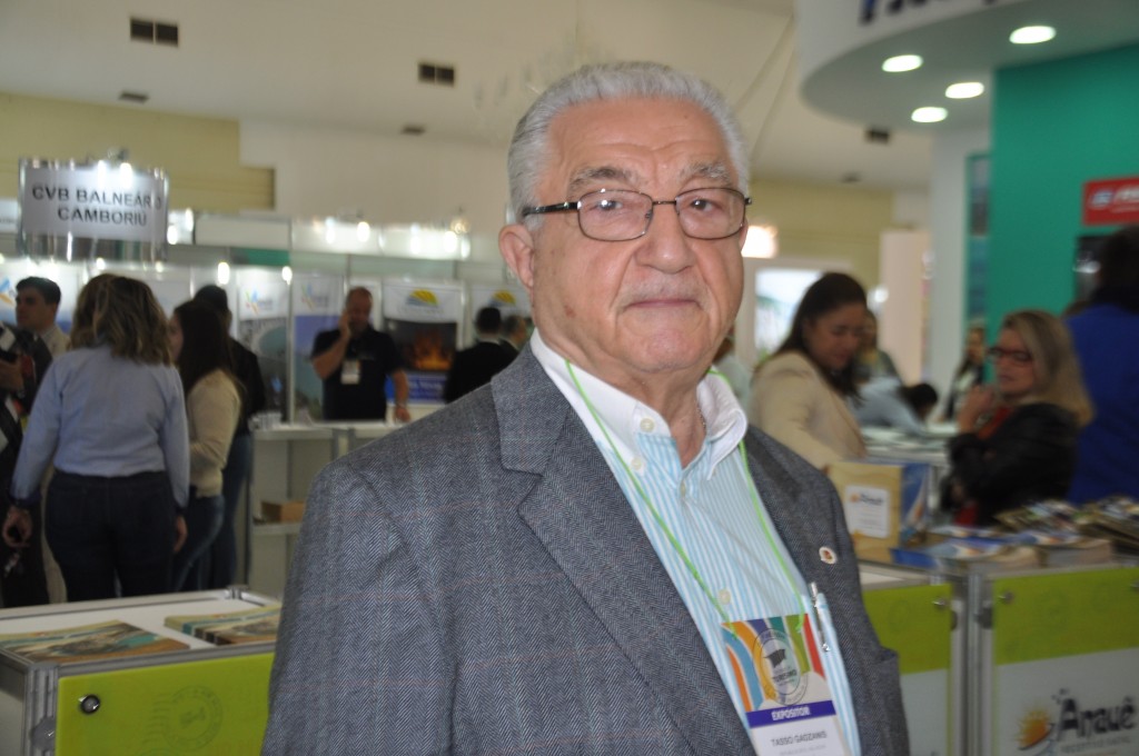 Morre Tasso Gadzanis, um dos grandes nomes do Turismo brasileiro 1 Tasso Gadzanis, representante de El Salvador