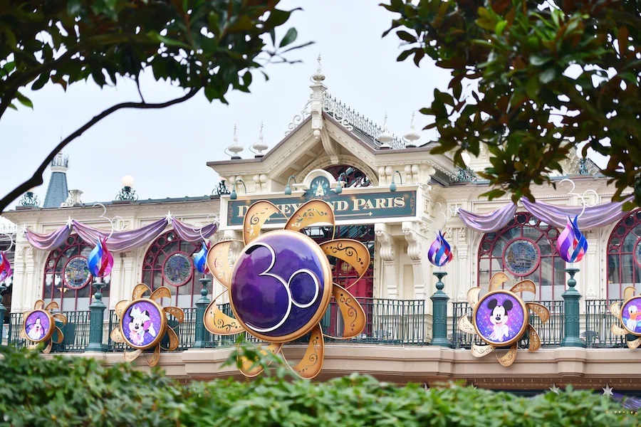 Disneyland Paris inicia comemorações de seus 30 anos de história; veja fotos 1 -2