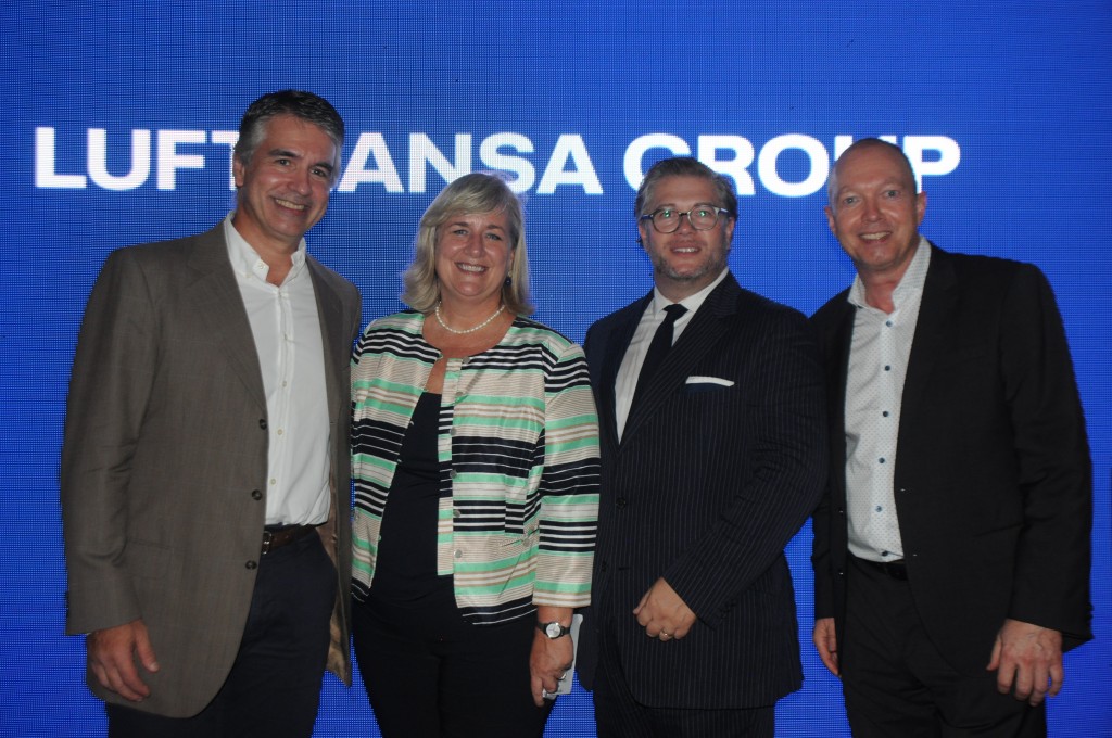 Lufthansa celebra Rio–Munique com festa na Residência do Cônsul da Alemanha Alexandre Monteiro, do RIOgaleão, Annette Tauber e Felipe Bonifatti, da Lufthansa, e Florian Potsch, do Aeroporto de Munique