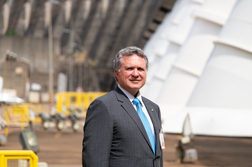 Trade celebra início da concessão do Aeroporto de Foz do Iguaçu 3 Diretor-geral Brasileiro da Itaipu Binacional, Almirante Anatalicio Risden Junior (4)