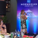 Gerente geral, Estela Farina apresenta os novos produtos da NCL Gerente geral, Estela Farina apresenta os novos produtos da NCL