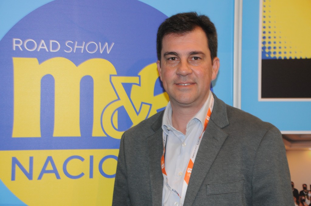 BTL: Florianópolis pode ganhar voo direto da TAP em 2023 1 Juliano Pires, secretário de Turismo de Florianópolis