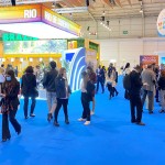 Movimentação no pavilhão internacional, onde estão os destinos brasileiros