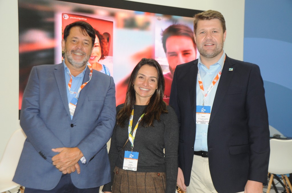 BTL: Rio retoma promoção internacional e negocia retorno de voos 2 Sergio Ricardo, da Riotur, Roberta Werner, do RioCVB, e Gustavo Tutuca, da Setur-RJ
