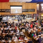 Condidados da Schultz durante o jantar no restaurante em Zaandam - Foto: Cadu Nickel