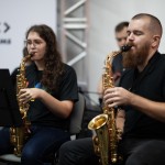 A abertura da 14° edição da Convenção Schultz contou com apresentação musical interpretando músicas populares brasileiras - Foto: Cadu Nickel