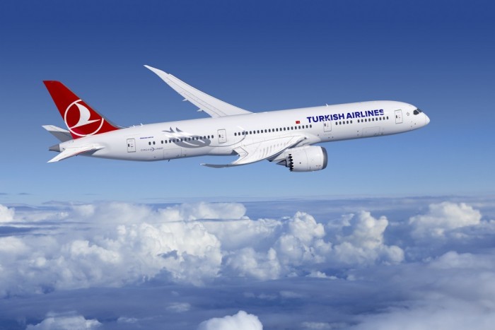 Turkish Airlines registra lucro de US$ 225 milhões no 4T21 A aerea transportou 13,7 milhões de passageiros durante o 4 trimestre de 2021, número que representa 84% da sua capacidade de 2019.