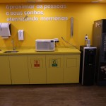Em todos os andares, mensagens relembram os principais pilares e fundamentos da empresa Em todos os andares, mensagens relembram os principais pilares e fundamentos da empresa