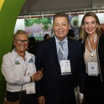 Rosa Masgrau do M&E; Alexandre Sampaio, da FBHA; e Luciane Leite, secretária de Turismo de Ilhabela