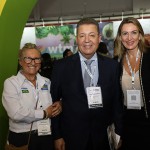 Rosa Masgrau do M&E; Alexandre Sampaio, da FBHA; e Luciane Leite, secretária de Turismo de Ilhabela Rosa Masgrau do M&E; Alexandre Sampaio, da FBHA; e Luciane Leite, secretária de Turismo de Ilhabela