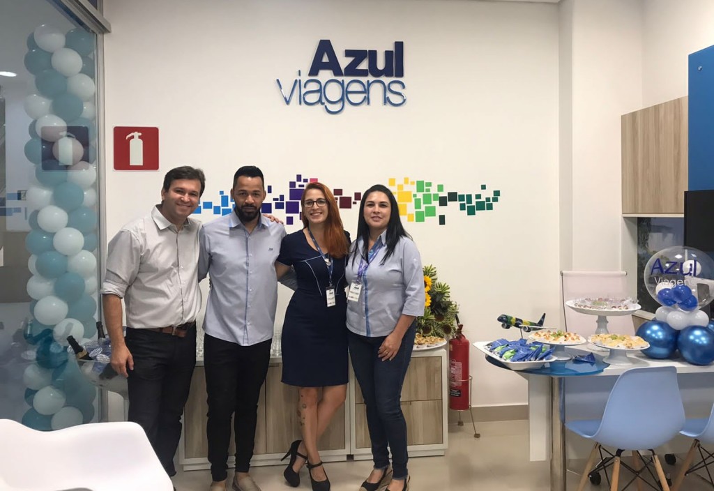 [3] Azul Viagens inaugura sua primeira loja na cidade de Betim (MG)