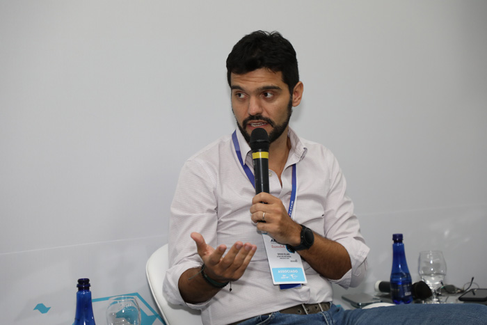 Abav TravelSP: painel debate aumento de preço das passagens e mudanças no setor 2 Diogo Elias, diretor de vendas e marketing da Latam Airlines (Foto: Eric Ribeiro).