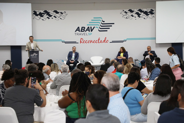 Fernando Santos, presidente da Abav-SP Aviesp durante abertura da Abav Travel SP Fernando Santos, presidente da Abav-SP (Foto: Eric Ribeiro). 