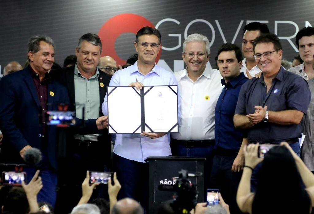 São Paulo investe R$ 471 milhões em 210 municípios e instâncias turísticas Vinicius Lummertz em cerimônia realizada em Marília (foto: divulgação)