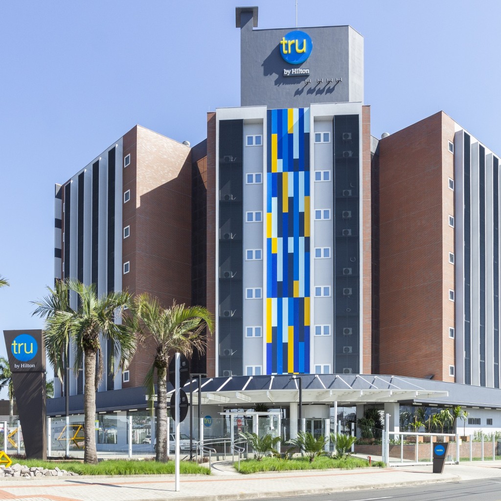 Hilton inaugura o primeiro Tru by Hilton da América Latina no Brasil 3 Tru by Hilton Criciuma - Divulgação (2)