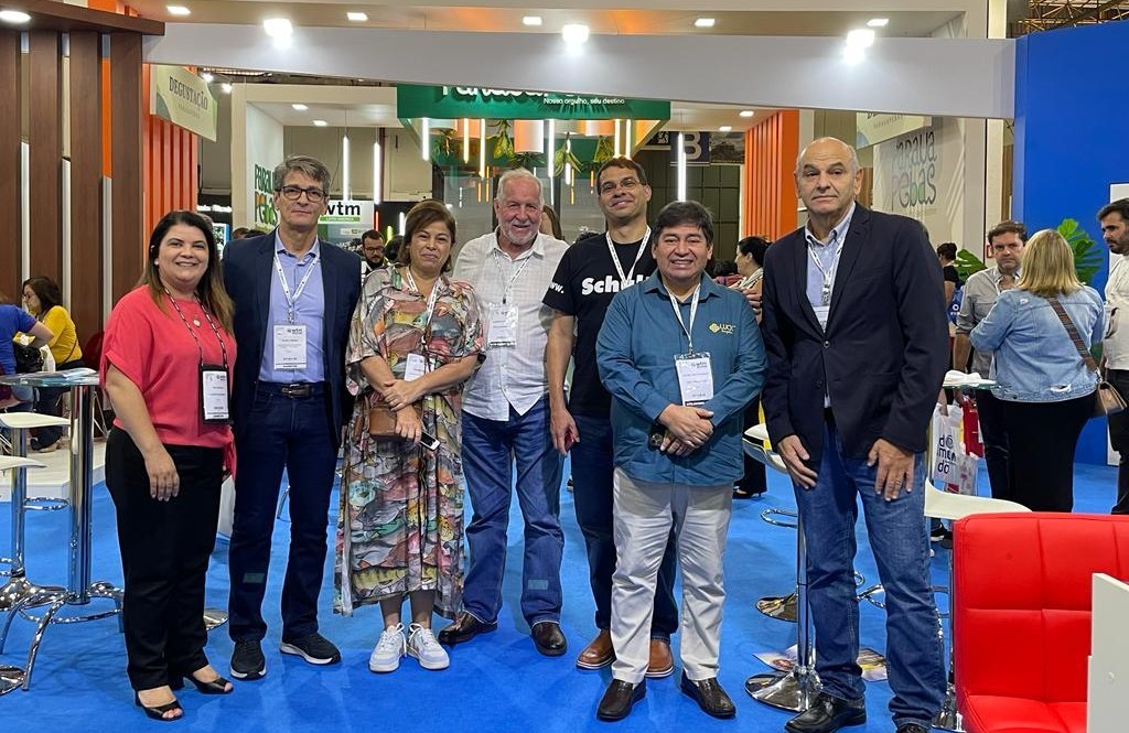 Alagoas celebra parcerias fechadas durante a WTM-LA Equipe de Alagoas reunida na WTM-LA