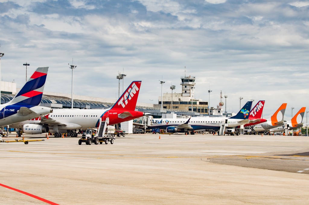Turismo cresce pelo 11° mês seguido e fatura mais de R$ 13 bilhões em fevereiro 1 aeroporto aeronave gol latam azul divulgacao infraero