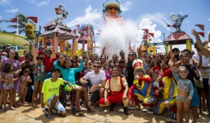 Beach Park celebra Dia Nacional da Alegria nesta segunda-feira (25)