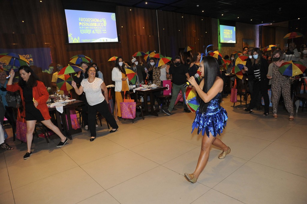 Roadshow Porto de Galinhas passa por Rio, São Paulo e Santos nesta semana Apresentação de Pernambuco durante evento para profissionais do setor