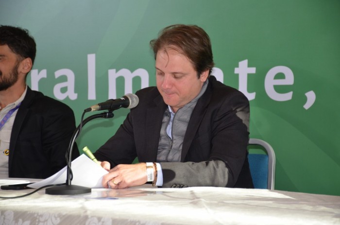As autoridades também assinaram uma carta de intenção entre Fundtur, prefeitura de Bonito e o Sebrae para trazer o AdventureNEXT para o destino em 2023.