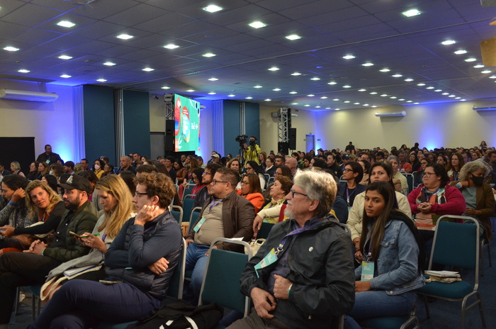 O eventou, que está acontecendo no Wetiga Hotel entre os dias 18 e 19 de maio, tem como principal objetivo debater o ecoturismo no Brasil.
