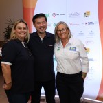 Danuza Decourt e Walter Onishi, da ViagensPromo, com Rosa Masgrau, do M&E