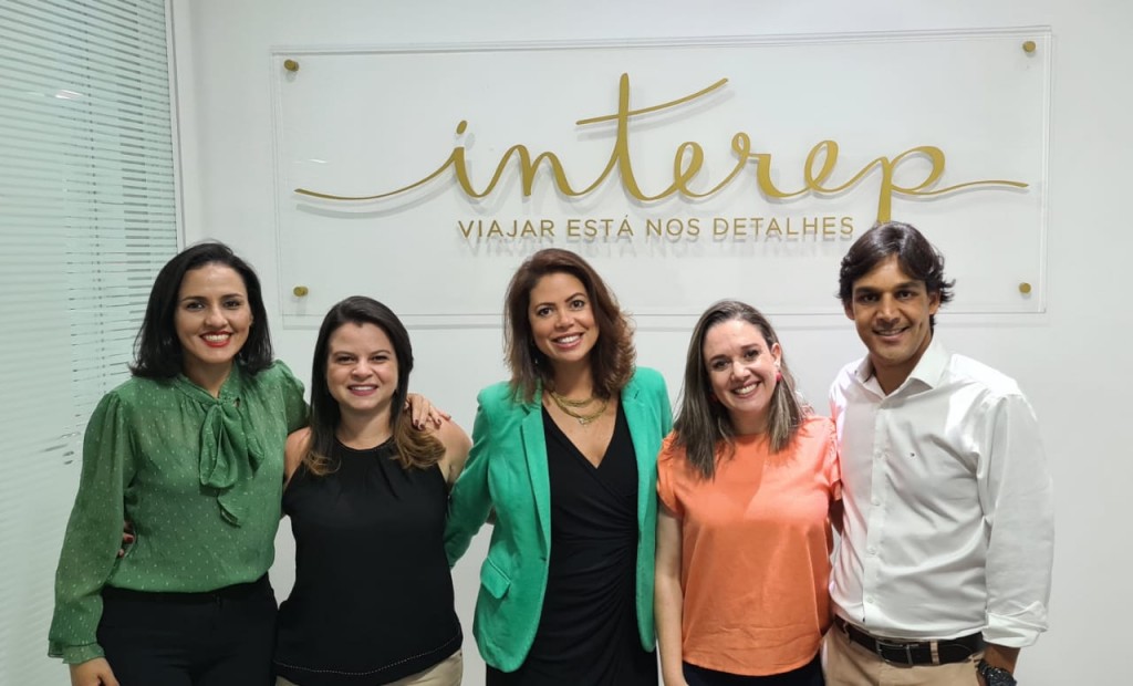Foto 1 Suellen Bandeira Fernanda Teixeira Rebeca Ferreira Mariana Saul e Jair Júnior Interep amplia equipe com quatro novos executivos comerciais