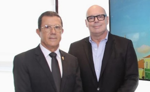 Vai e Vem 4 Glicério Lemos e Julio Ribas tomam posse na Câmara da Fecomércio Bahia Foto Divulgação e1651547942165 Vai e Vem