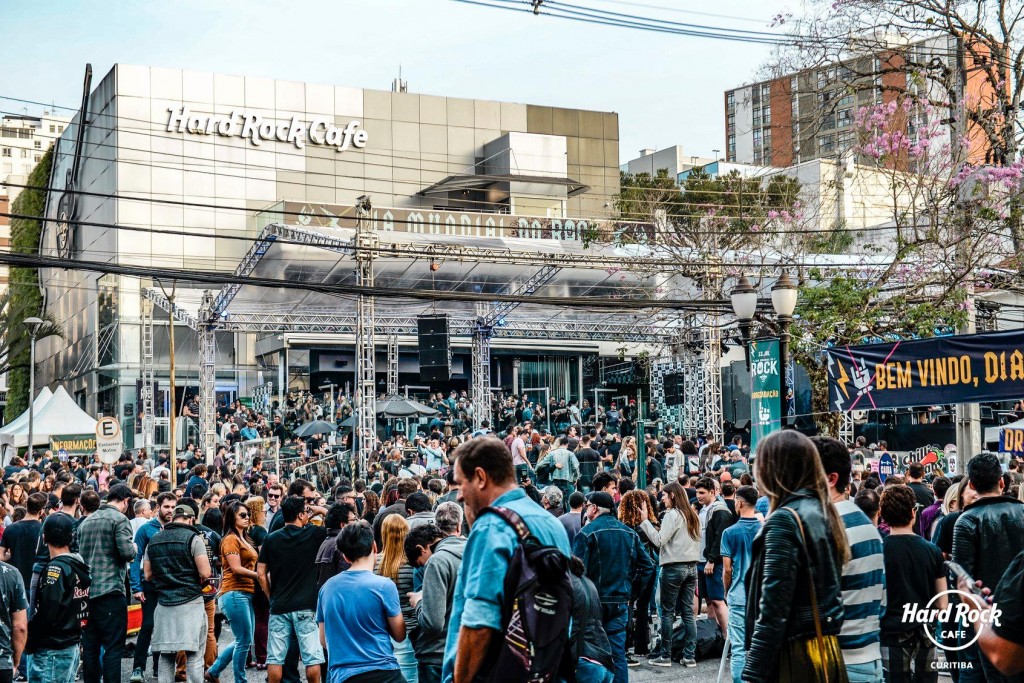 Hard Rock anuncia a maior festa do Dia Mundial do Rock de Curitiba. Creditos Nay Klym Destinos