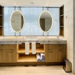 O banheiro é dividido em dois ambientes, sendo um dedicado exclusivamente ao vaso sanitário - Foto: Ana Azevedo